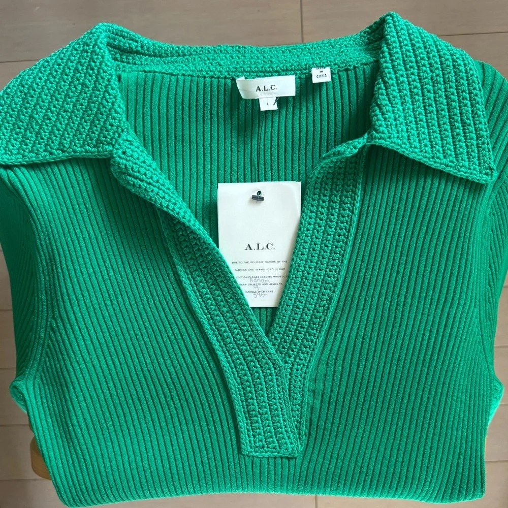 A.L.C. Vibrant Green V-Neck Sweater - Picture 2 of 5